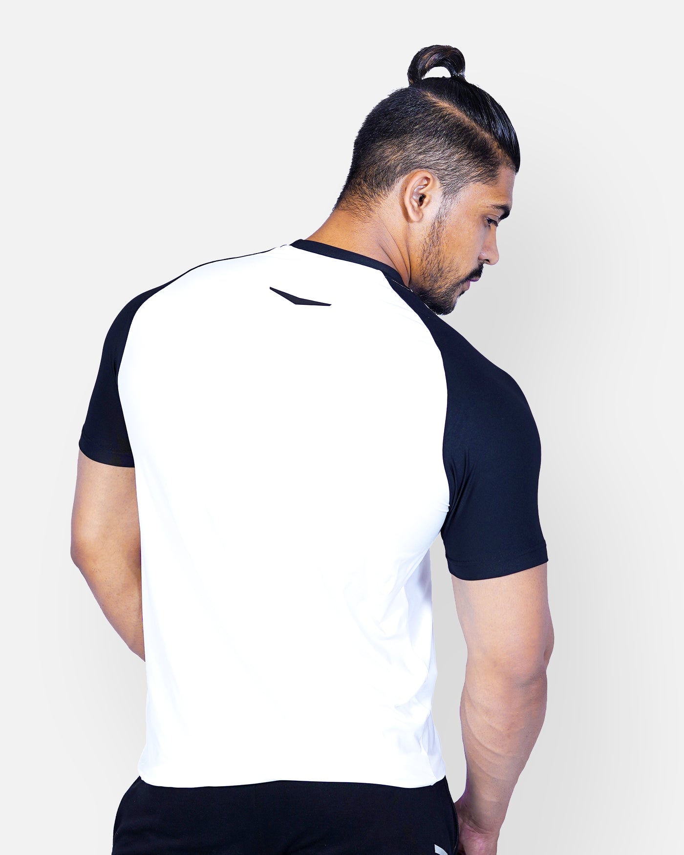 Lycra Raglan White and Black Men RWM2072