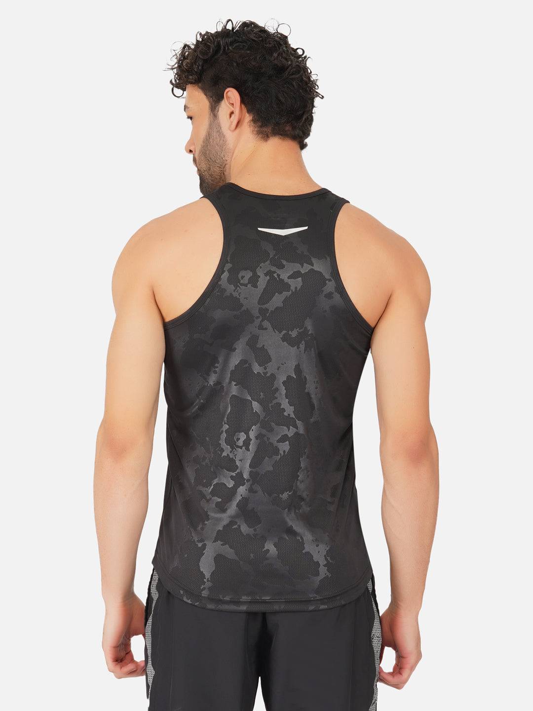 CAMO VEST BLACK RWM4021