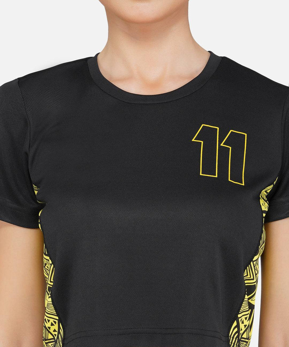 Long Back Crop Top Black & Yellow RWW2024 Long Back Crop Top - royaleway.com