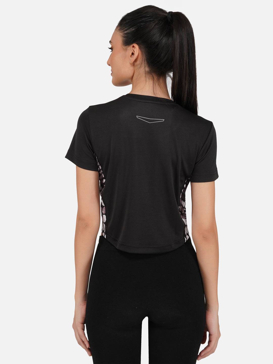 LONG BACK CROP TOP  BLACK AND REFLECTIVE RWW2027